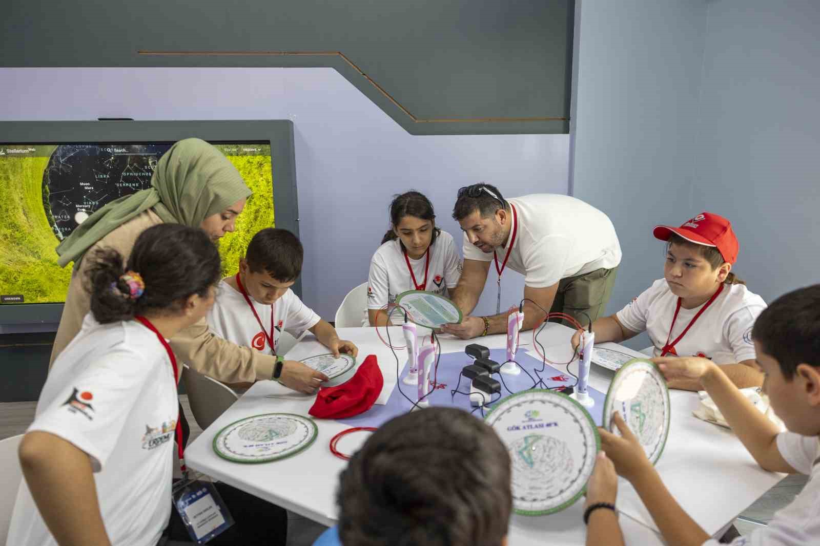 Mercan’da özel öğrenciler için bilim yolculuğu