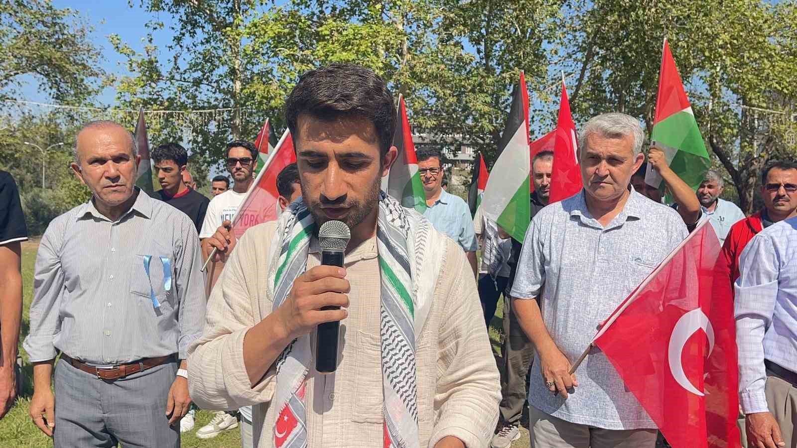 Osmaniye&rsquo;de vatandaşlar Sumud filosu ve Gazze halkına destek verdi
