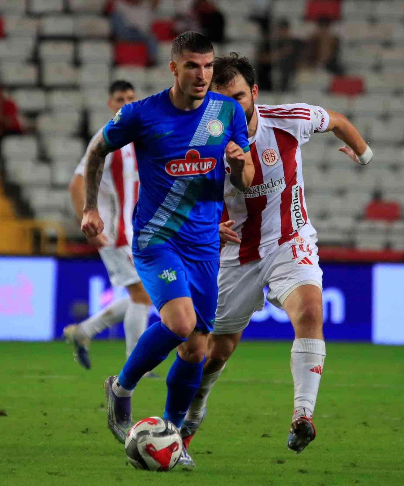 Trendyol Süper Lig: Antalyaspor: 2 - Çaykur Rizespor: 5 (Maç sonucu)
