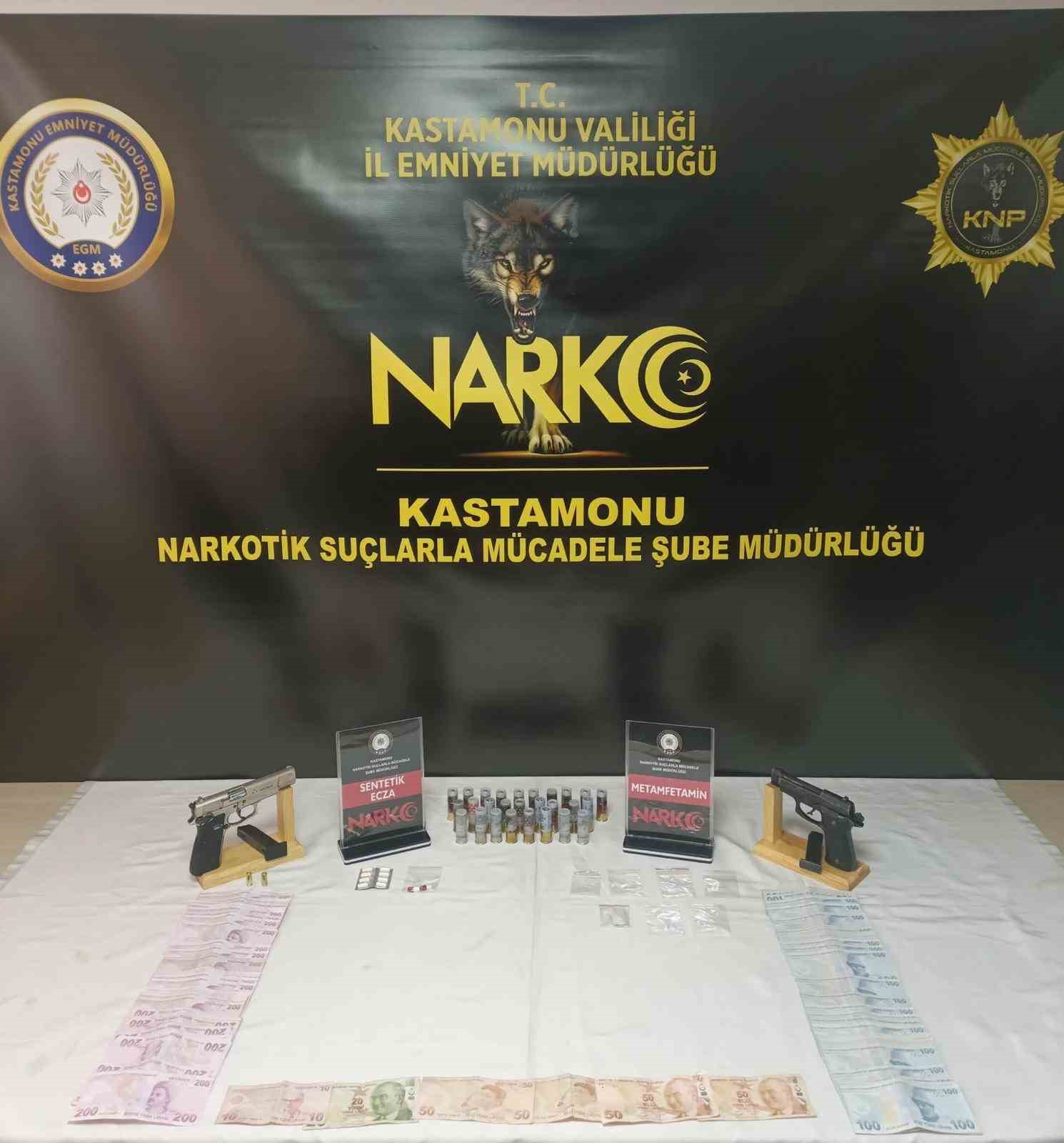 Yatağının altındaki uyuşturucuyla yakalanan sanık tahliye edildi