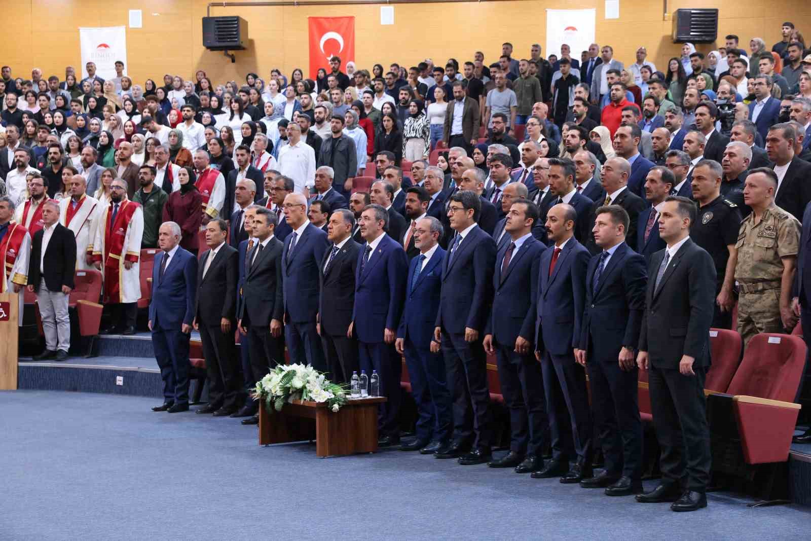 Cumhurbaşkanı Yardımcısı Yılmaz: "Sumud Filosuna binenler insanlığın ortak vicdanının terc&uuml;manı oldular"
