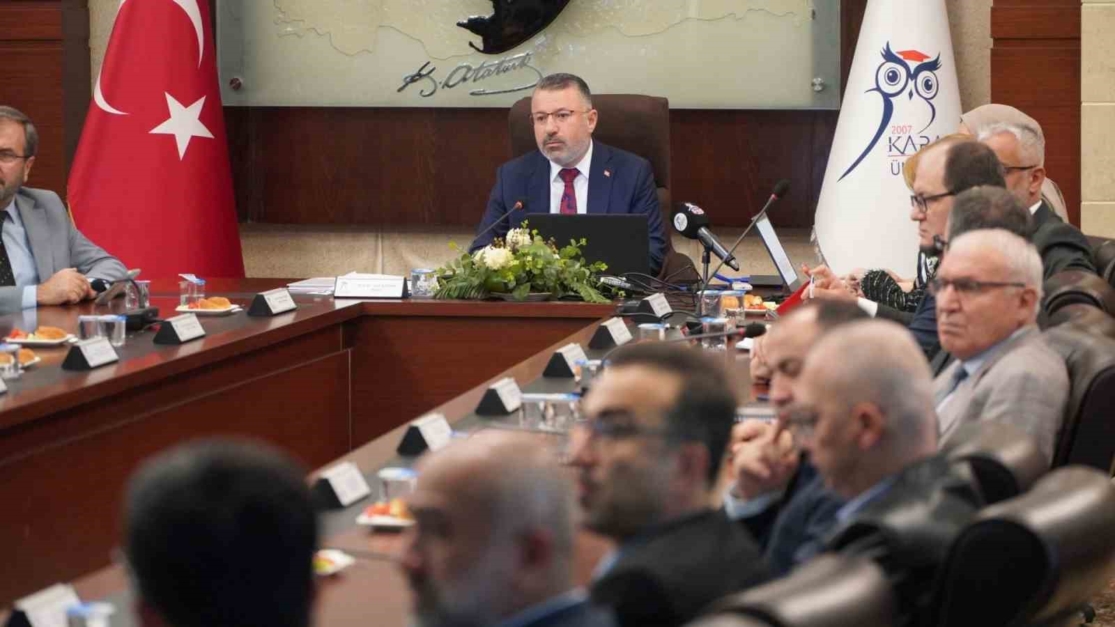 KBÜ senatosunun hedefi bilimde zirveye çıkmak