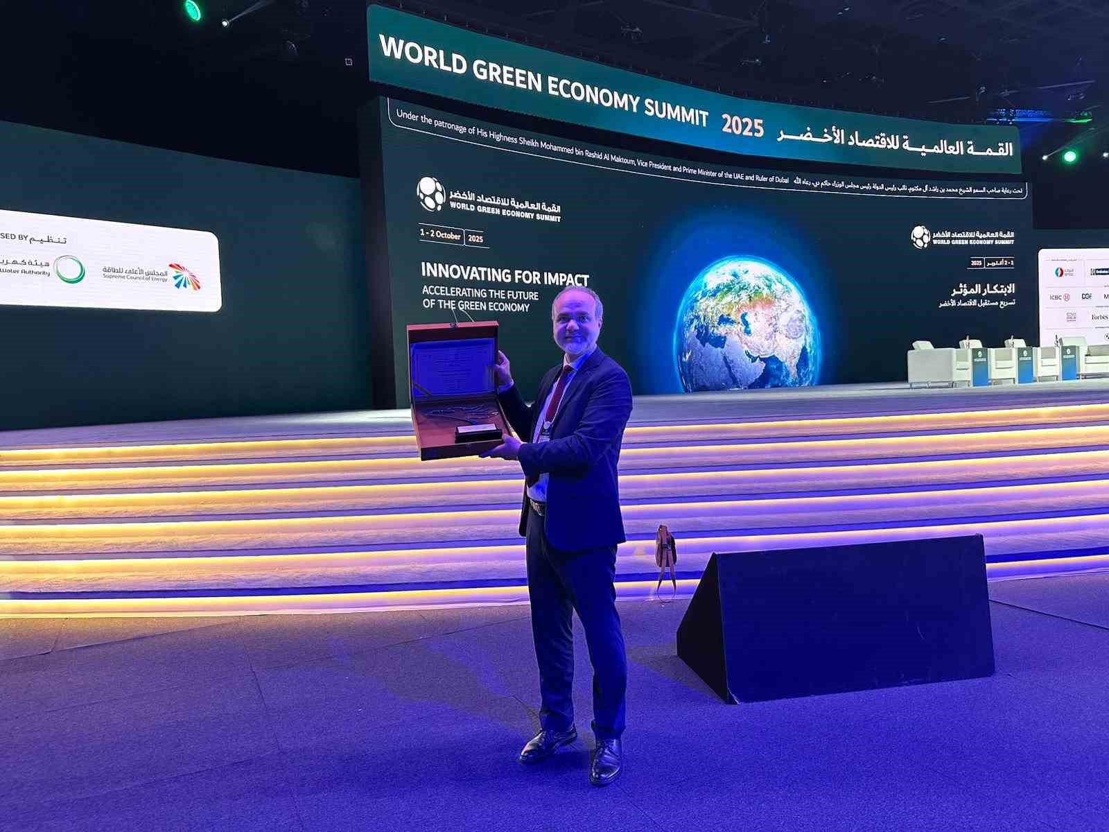 Niğde Ömer Halisdemir Üniversitesi, Dubai Enerji Ödülleri’nde uluslararası başarıya imza attı