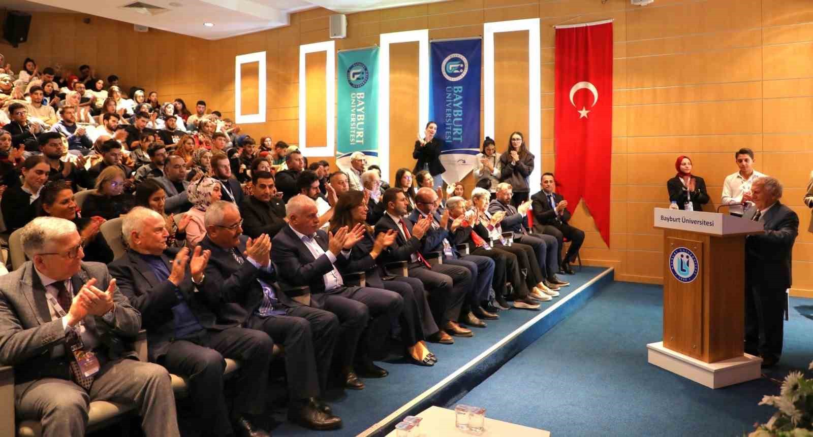 Bayburt’ta 2. Sağlık Sempozyumu başladı