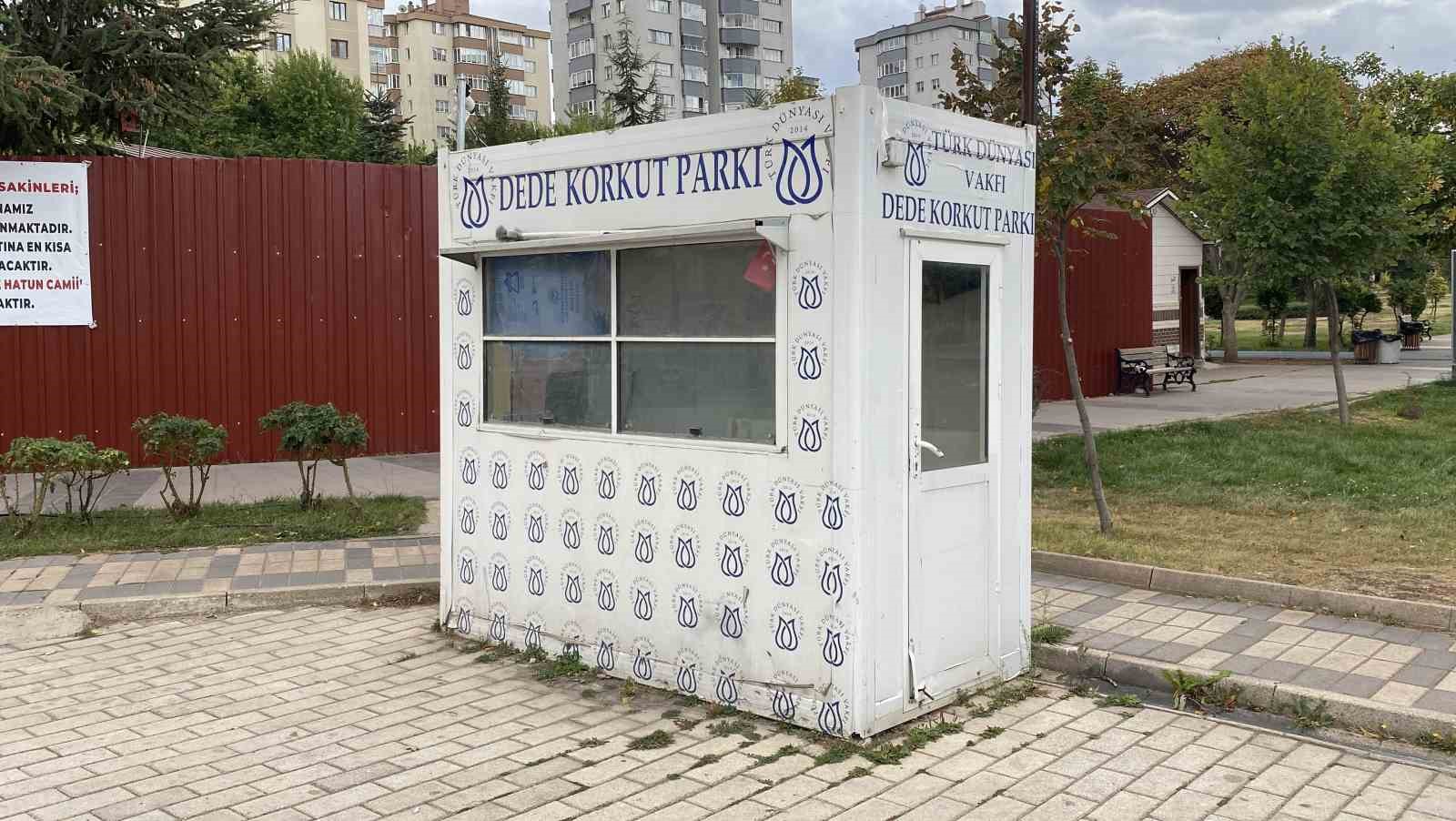 Dede Korkut Parkı’nda bakım ve onarım çalışmaları başladı