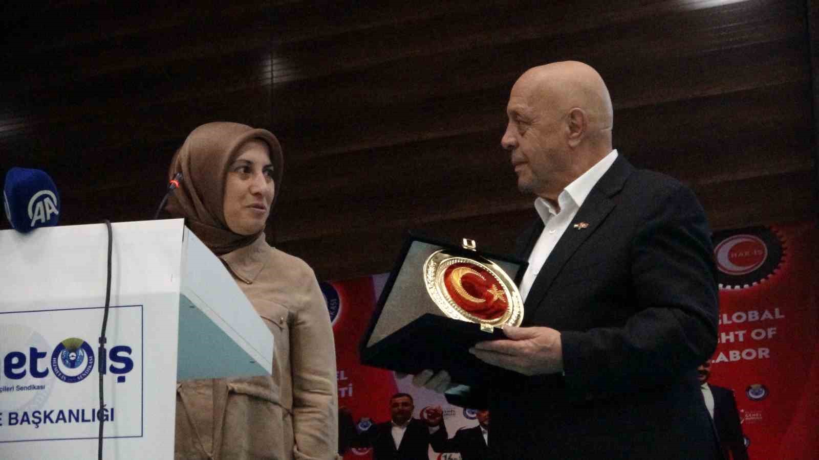 HAK-İŞ Genel Başkanı Arslan: "Gazze ablukasının kırılması, tarihi bir başarıdır"
