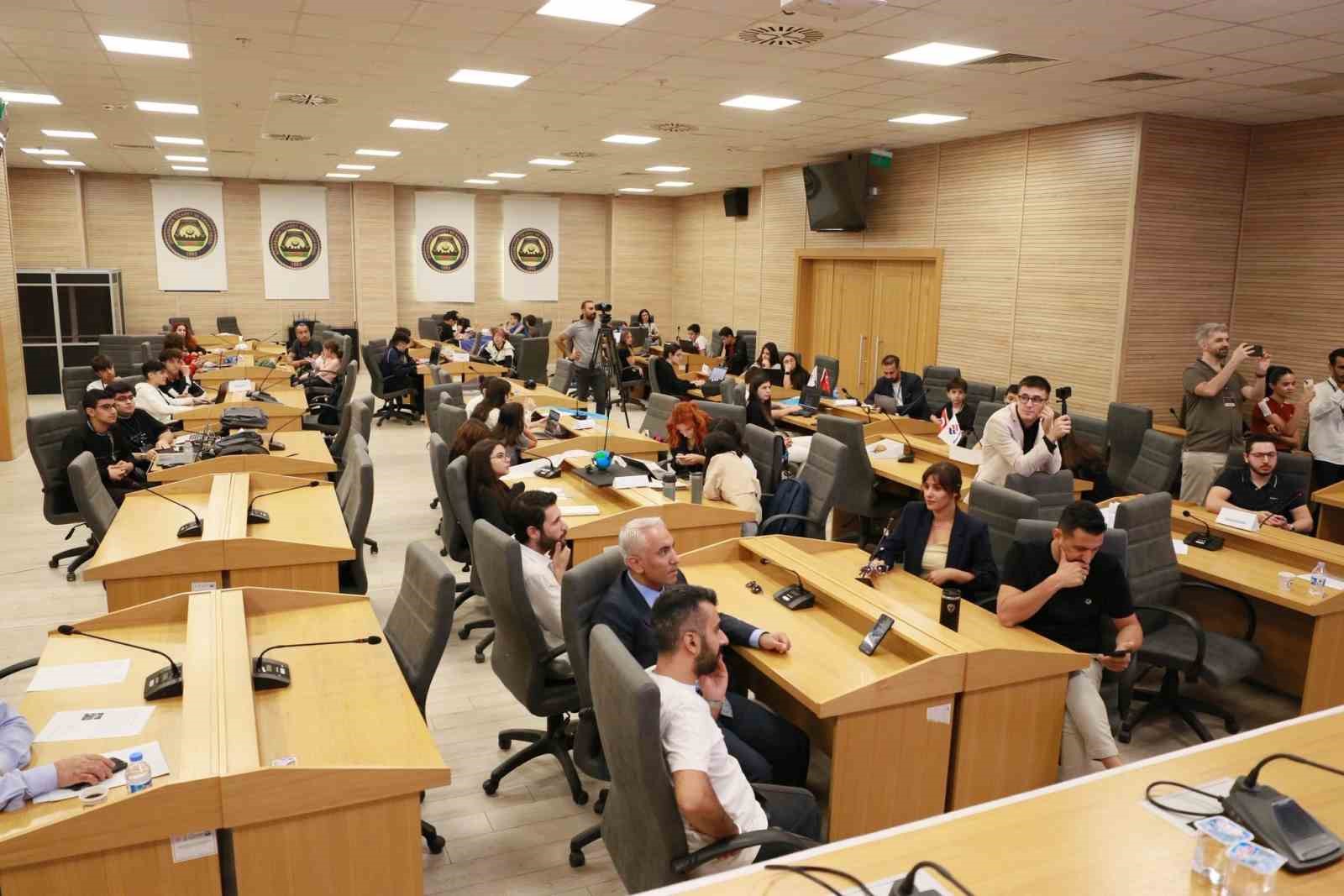 Bilim ve Teknoloji "Hackathonu" Diyarbakırda başladı
