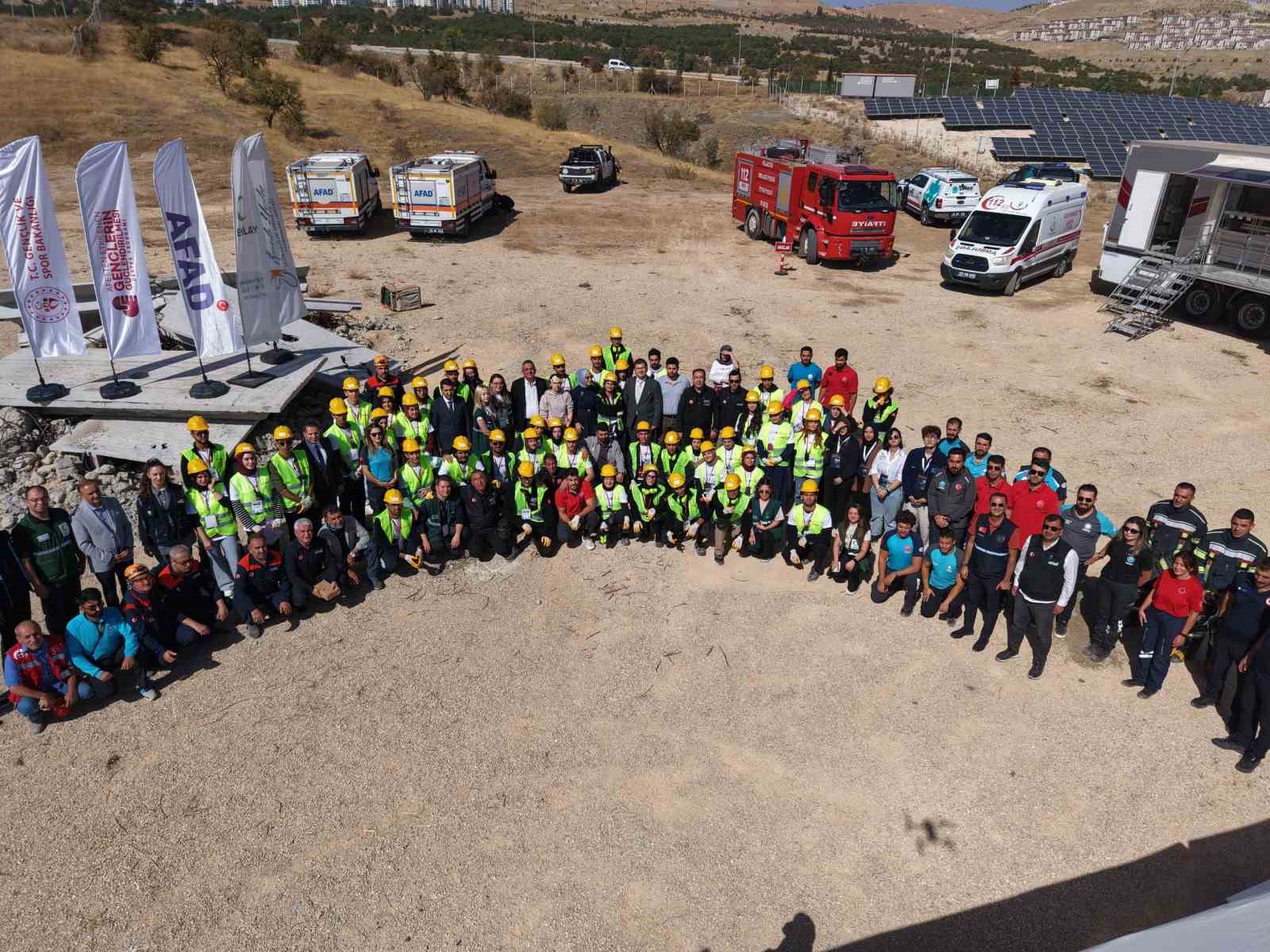 Elazığ’da afet tatbikatı: Palu’da deprem senaryosu canlandırıldı