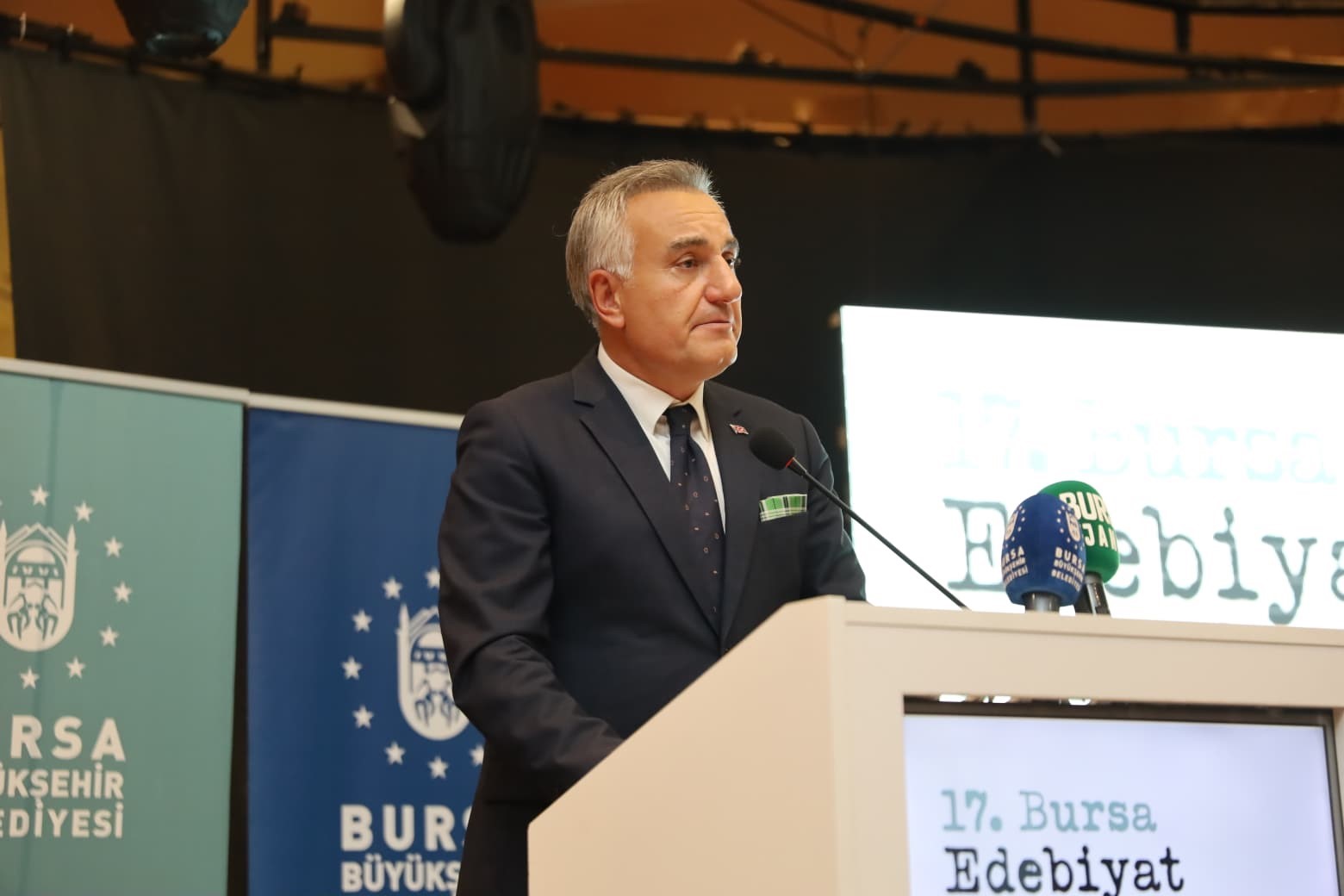 Edebiyatın kalbi Bursa’da atıyor