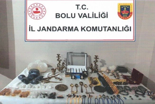 Bolu’da kaçak altın tozu ve tarihi eser yakalandı: 1 gözaltı