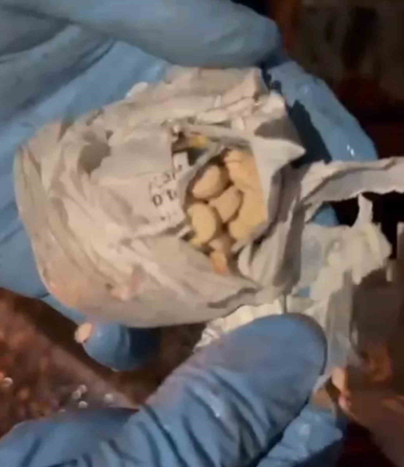 İskenderun&rsquo;daki uyuşturucu operasyonunda 2 kişi tutuklandı
