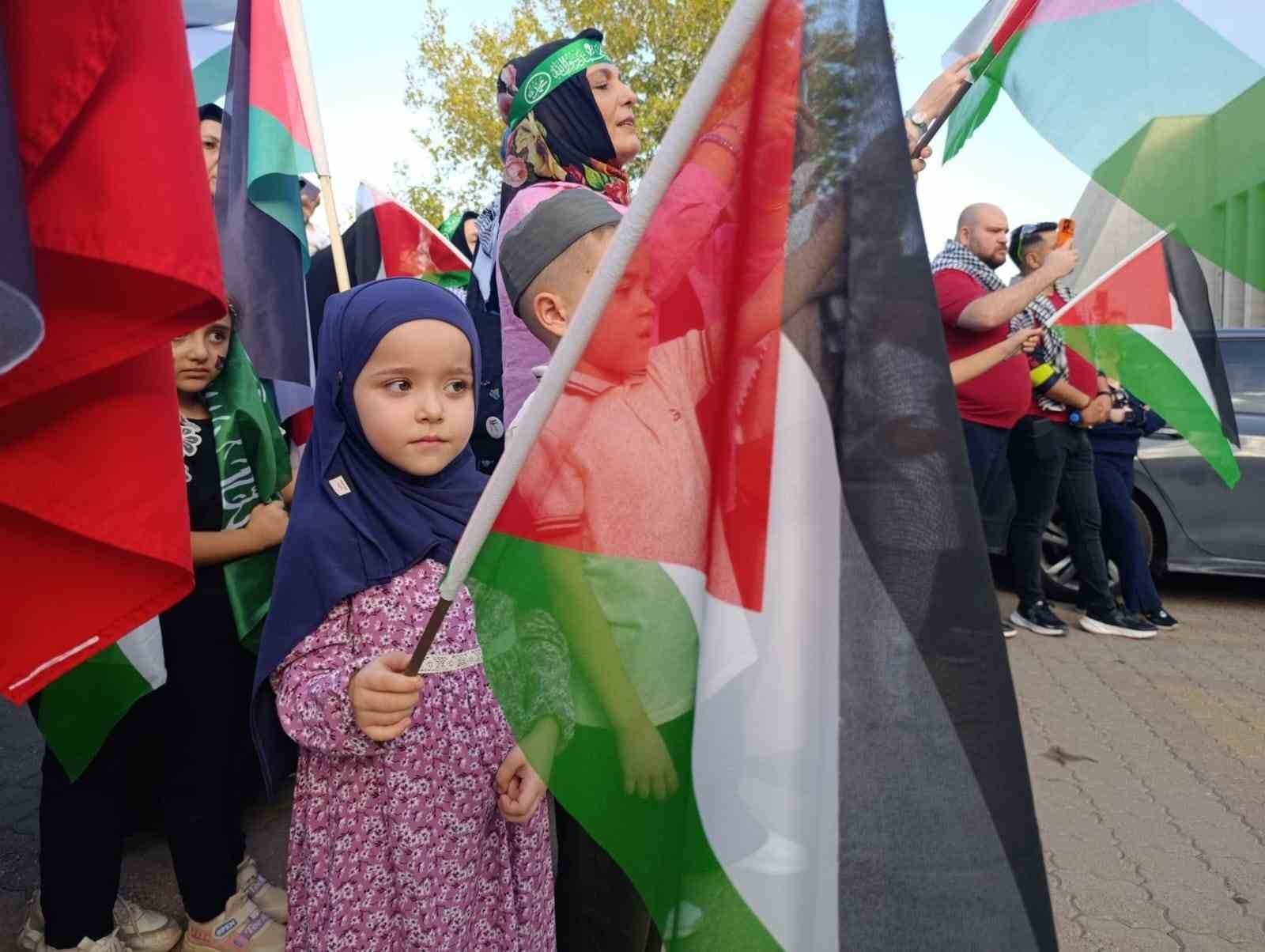 Kahramanmaraş&rsquo;ta Filistin&rsquo;e destek konvoyu
