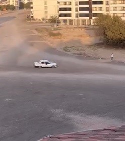 Biri drift attı, diğeri onu kayda aldı