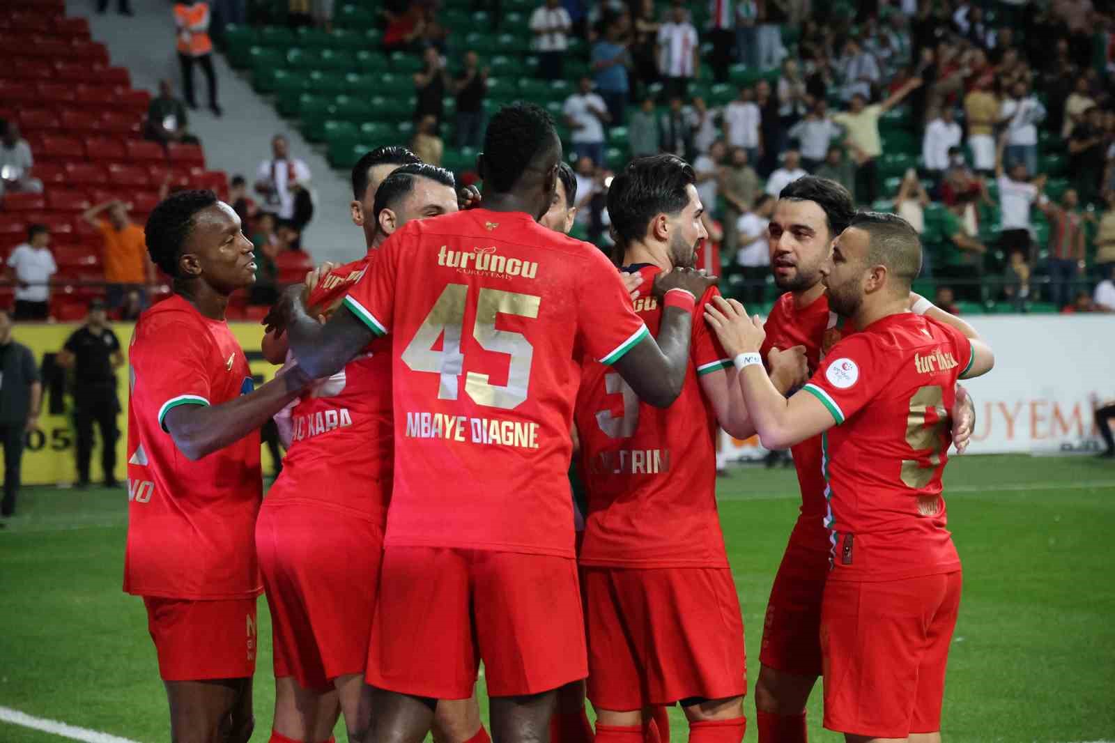 Trendyol 1. Lig: Amed Sportif Faaliyetler: 4  - Ankara Ke&ccedil;i&ouml;reng&uuml;c&uuml;: 1
