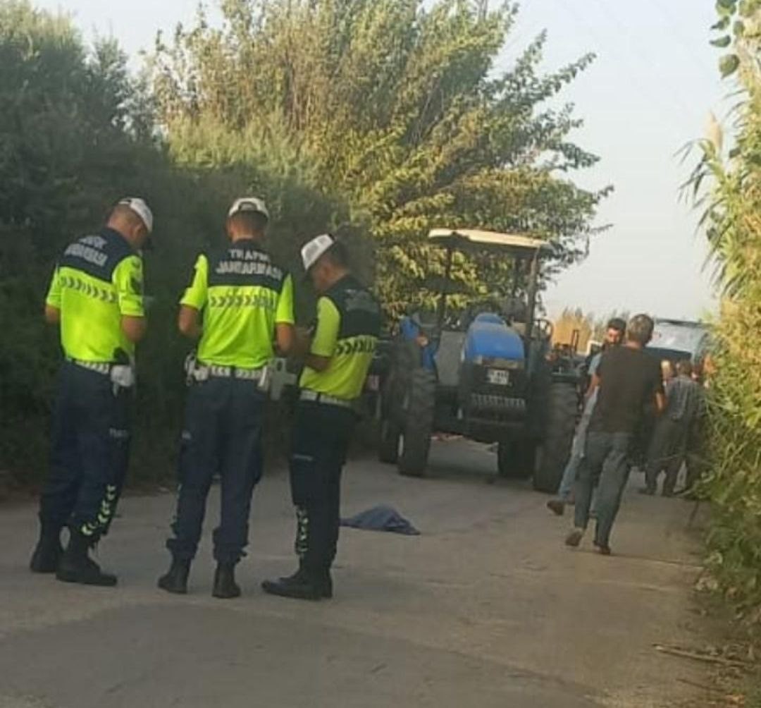 Traktöre arkadan çarpan motosiklet sürücüsü hayatını kaybetti
