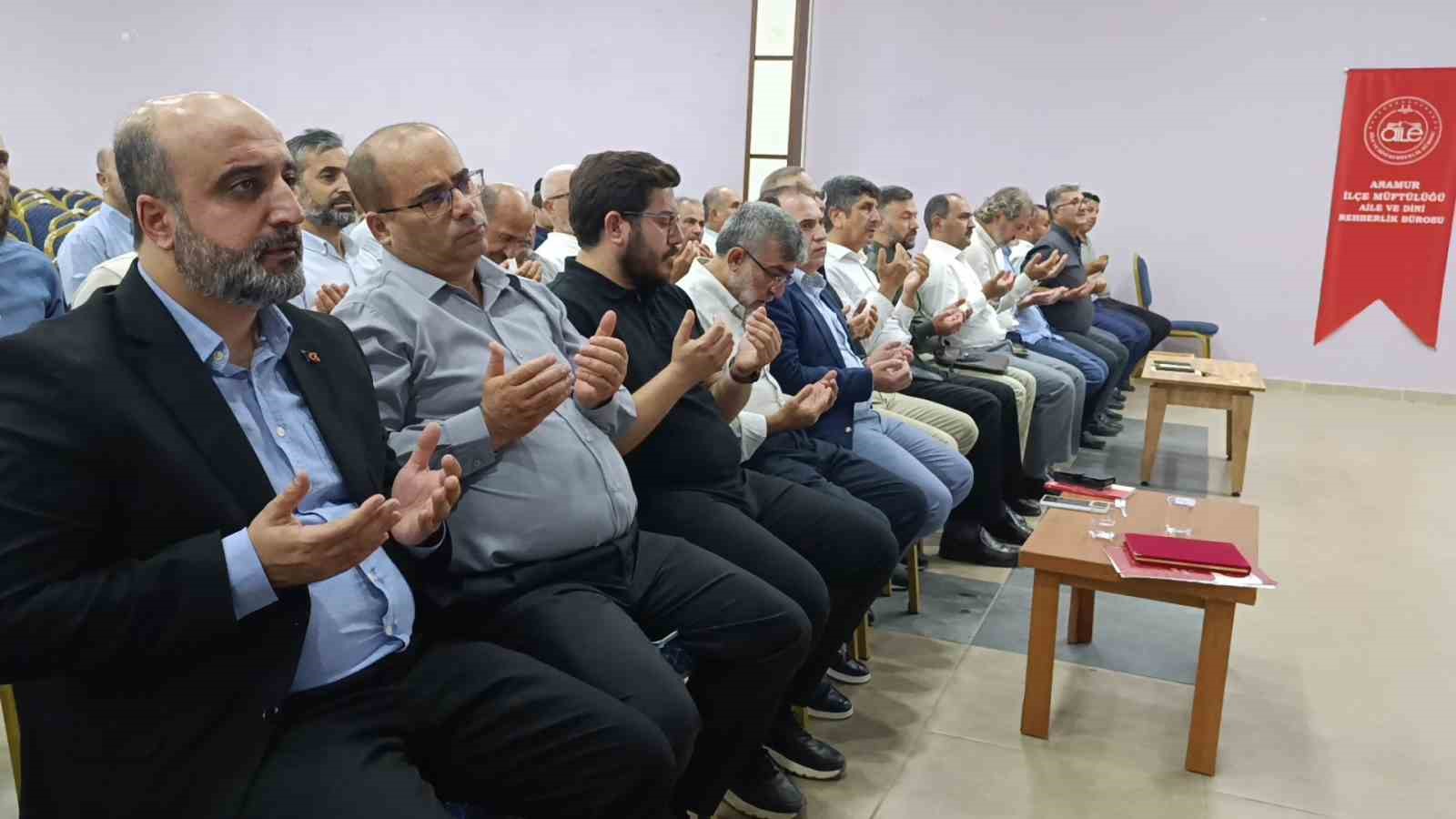 Anamur&rsquo;da &rsquo;Peygamberimiz, cami ve namaz&rsquo; konulu konferans düzenlendi