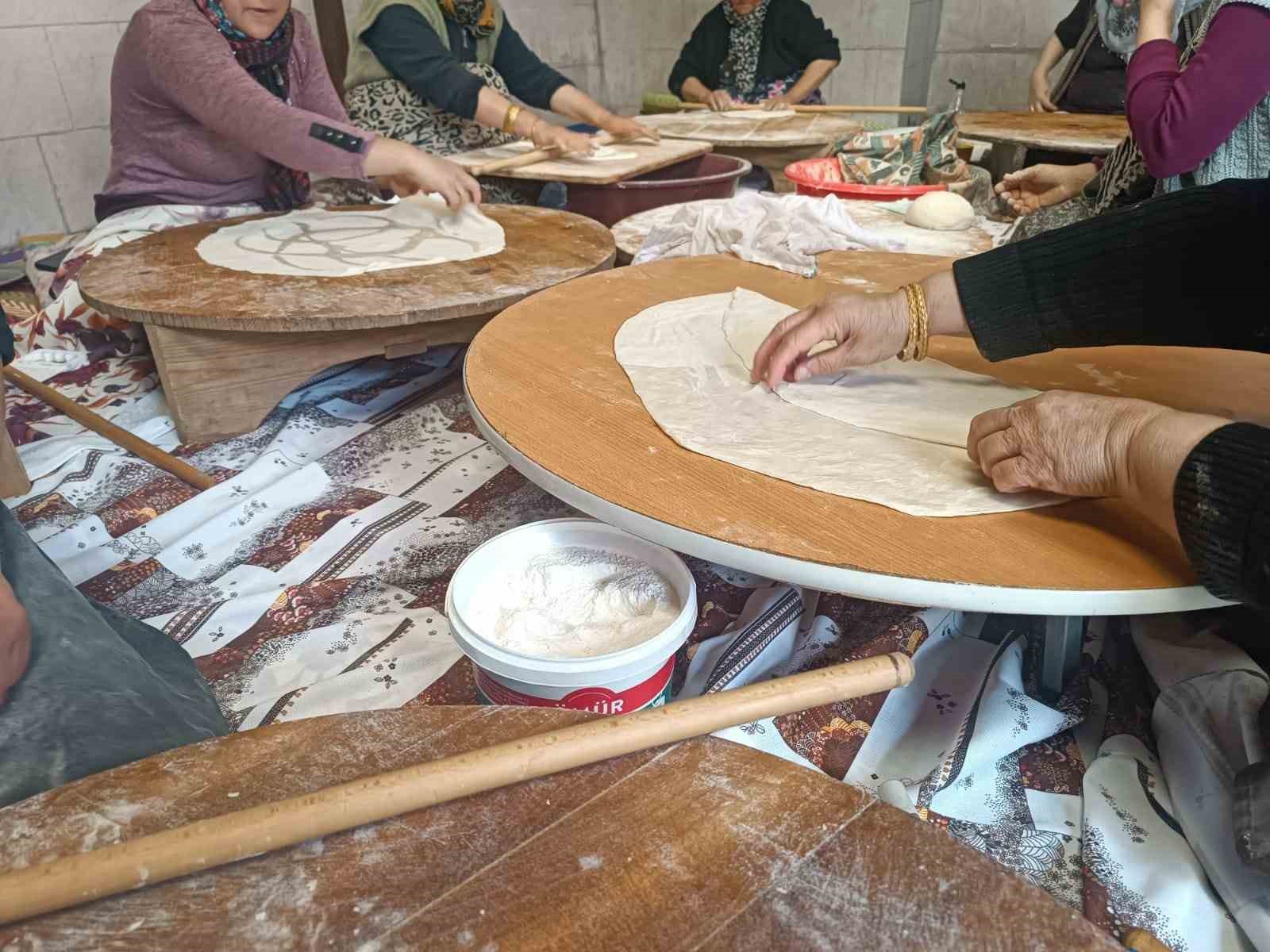 Hisarcık&rsquo;ta kadınlar Gazze için seferber oldu