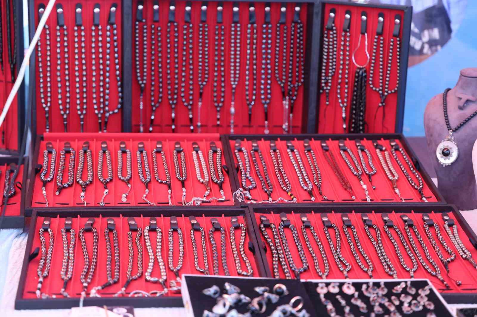 &Ccedil;eşit &ccedil;eşit Erzurum y&ouml;resel &uuml;r&uuml;n&uuml; Konya&rsquo;da
