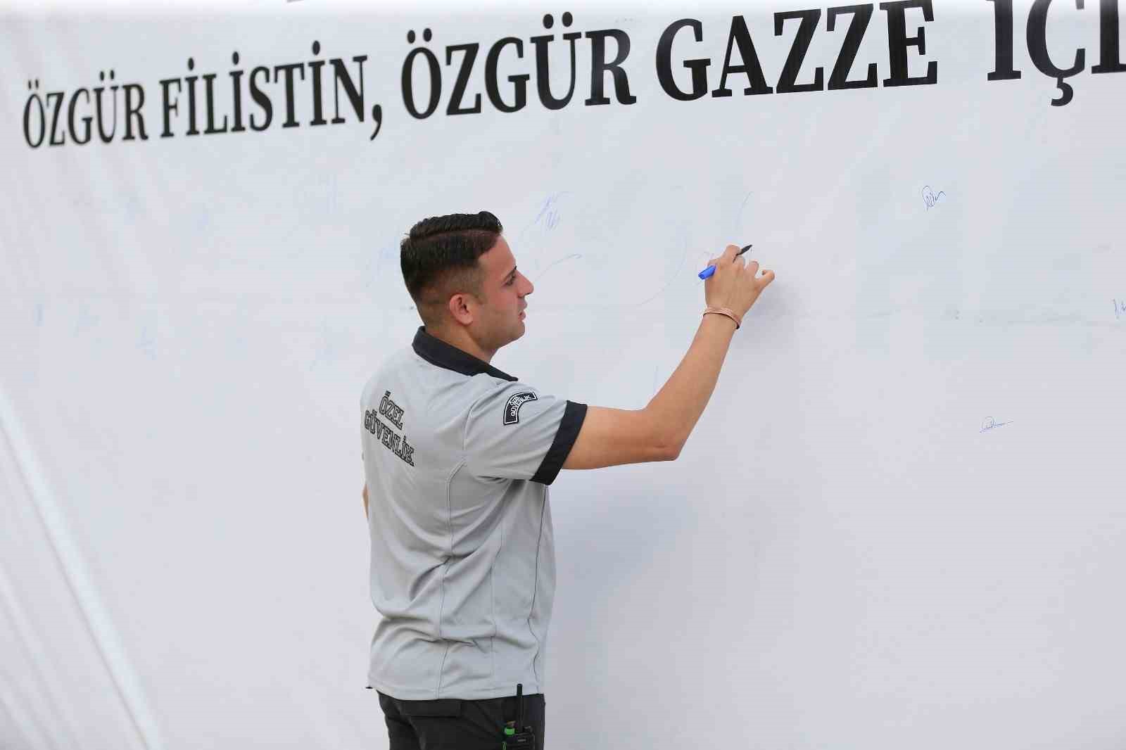 ALKÜ’den Gazze’ye destek