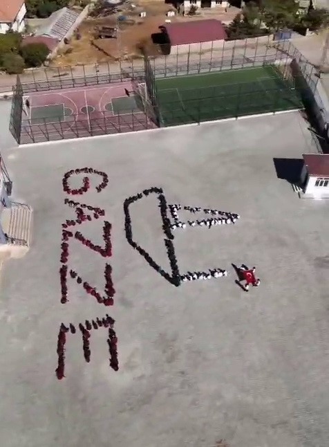 &Ouml;ğrencilerden Gazze&rsquo;ye destek mesajı
