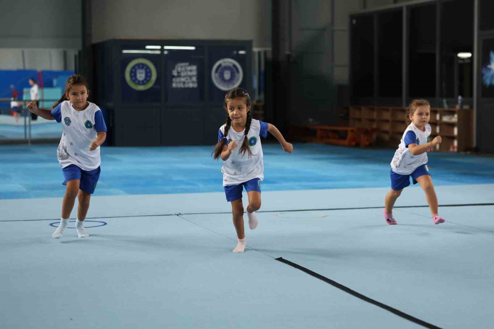 Büyükşehir kış spor okulları başladı