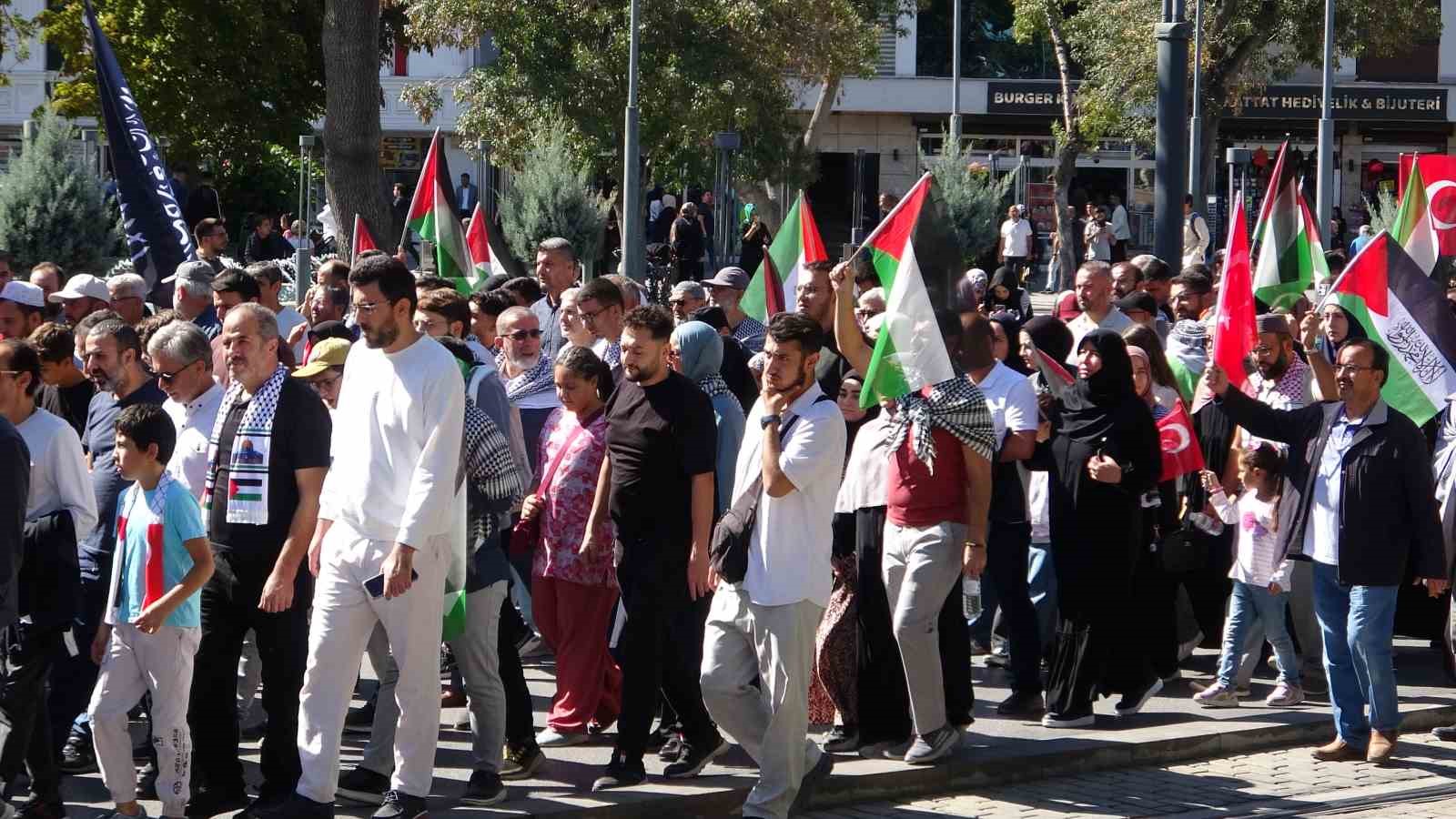 Konya’da ’Gazze İçin Kararlılık Yürüyüşü’ düzenlendi