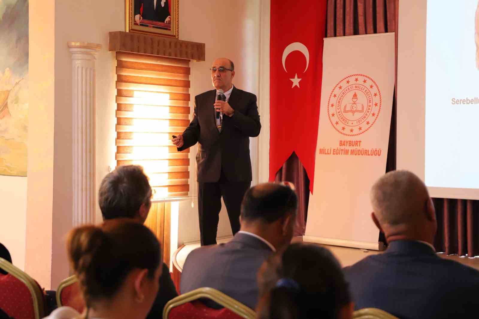 Bayburt&rsquo;ta &ouml;zel eğitim &ouml;ğretmenlerine &lsquo;Beyin Temelli &Ouml;ğrenme&rsquo; Semineri verildi
