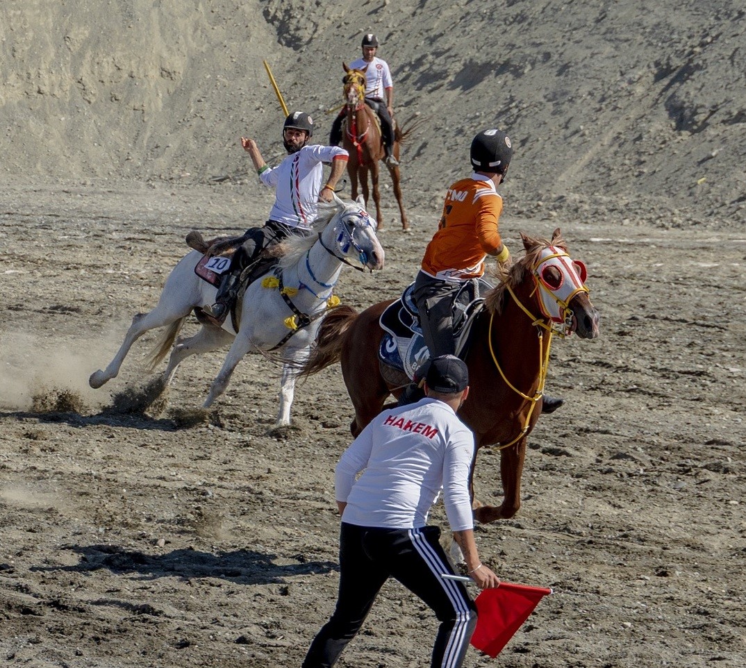 Atlı cirit ön eleme müsabakaları Erzincan’da yapıldı
