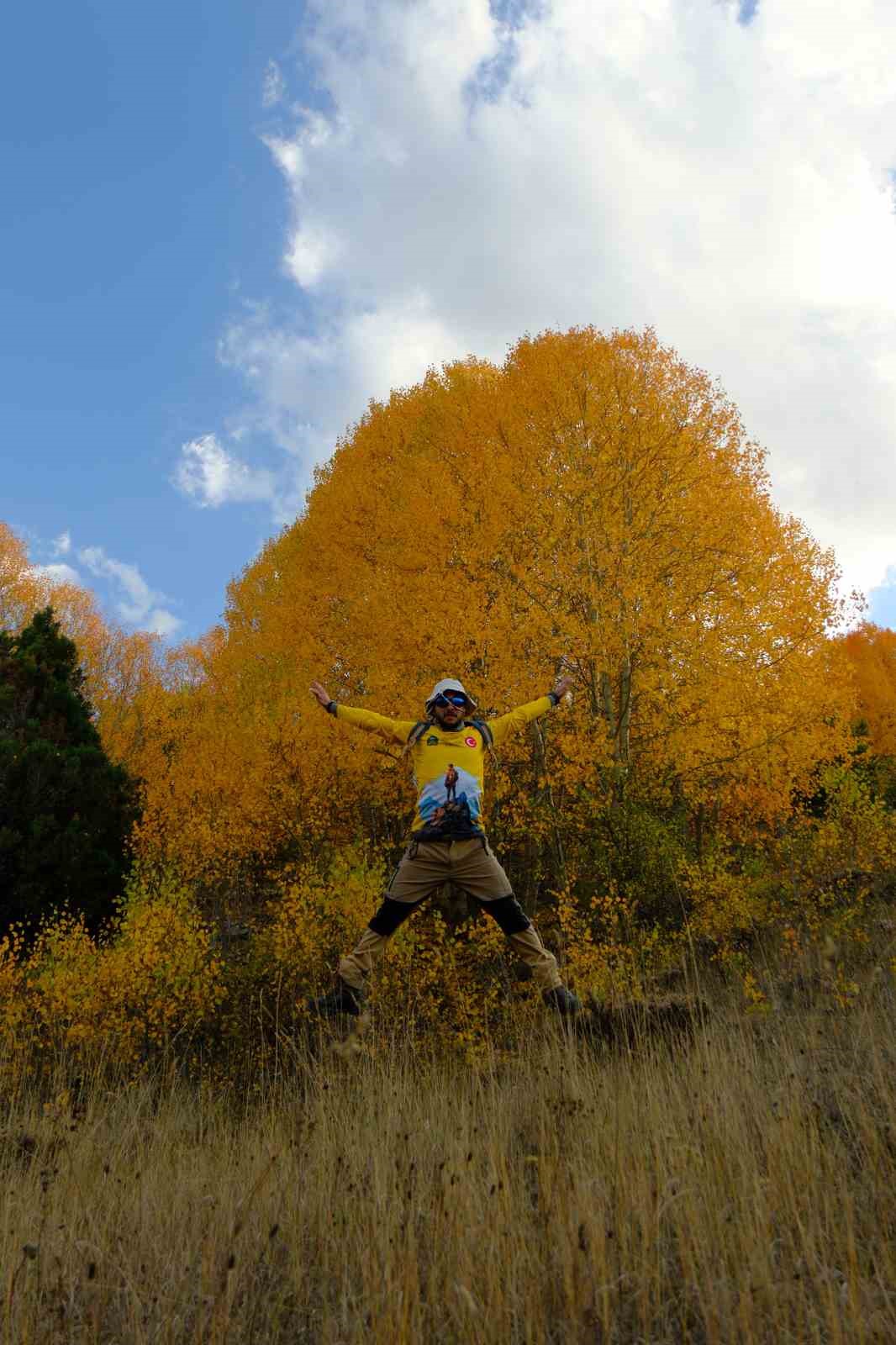 "Sonbaharın Başkenti" Gümüşhane renk cümbüşüne döndü