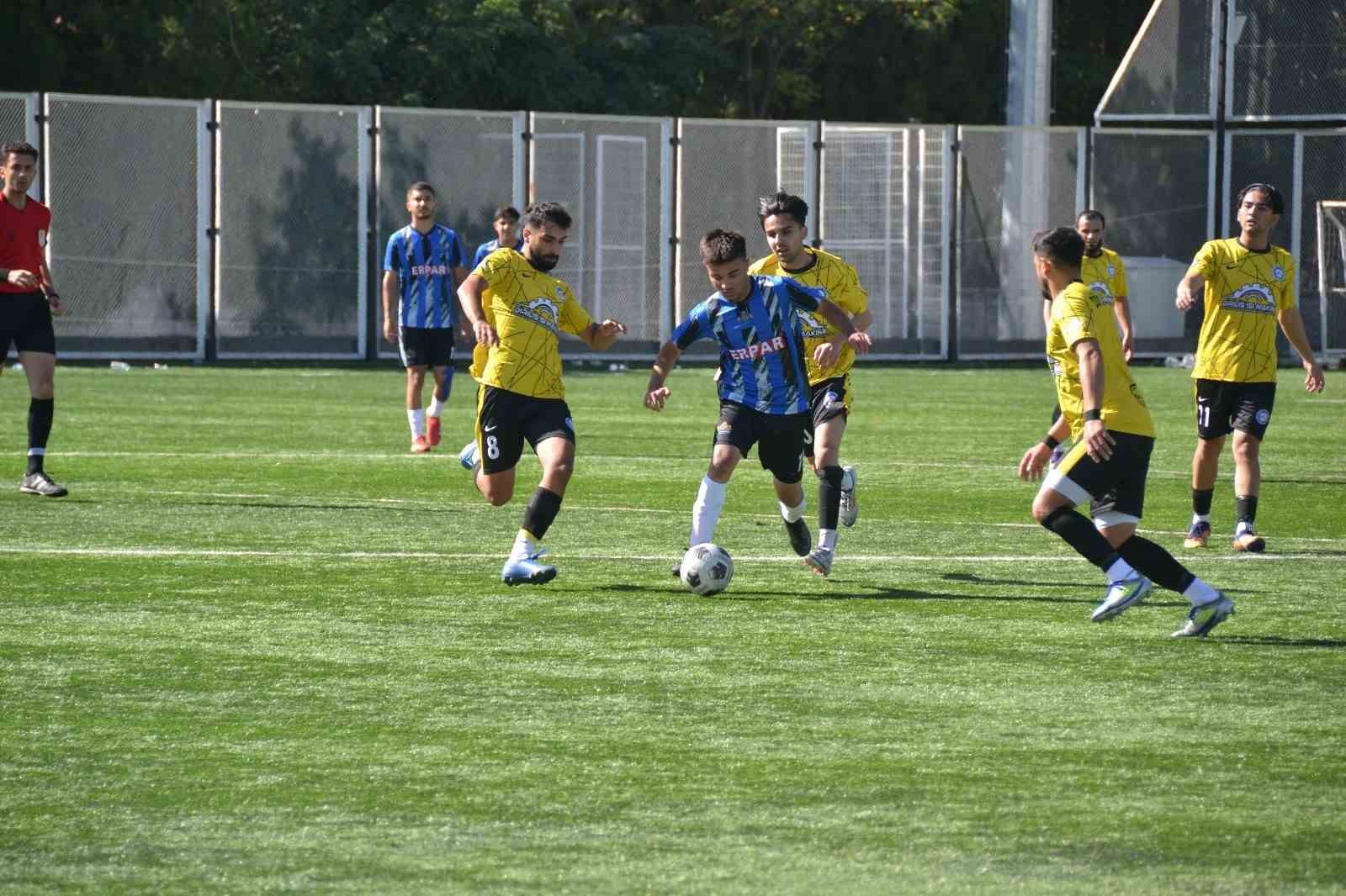 Kayseri S&uuml;per Amat&ouml;r K&uuml;me&rsquo;de gol d&uuml;ellosu
