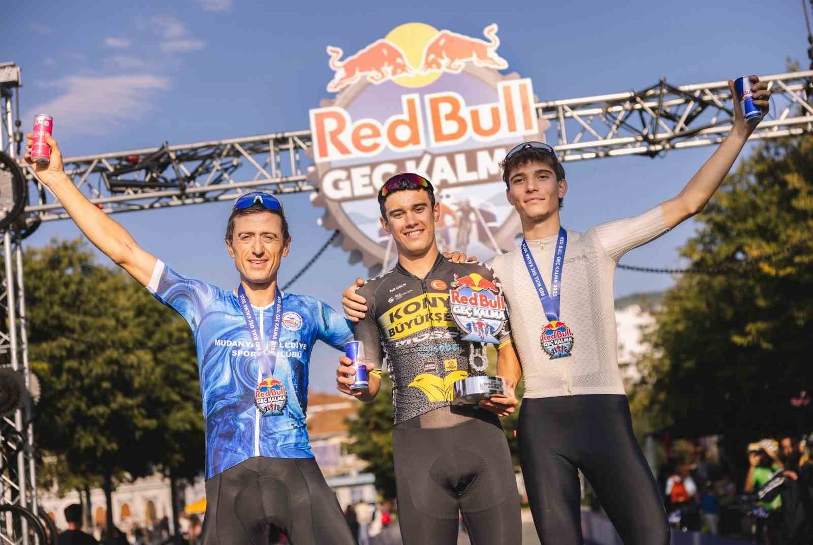 Red Bull Geç Kalma bisiklet tutkunlarını Adalar’da buluşturdu 