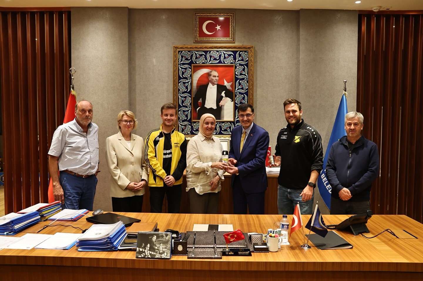 Başkan Ey&uuml;p Kahveci, Nienhagen heyetini ağırladı
