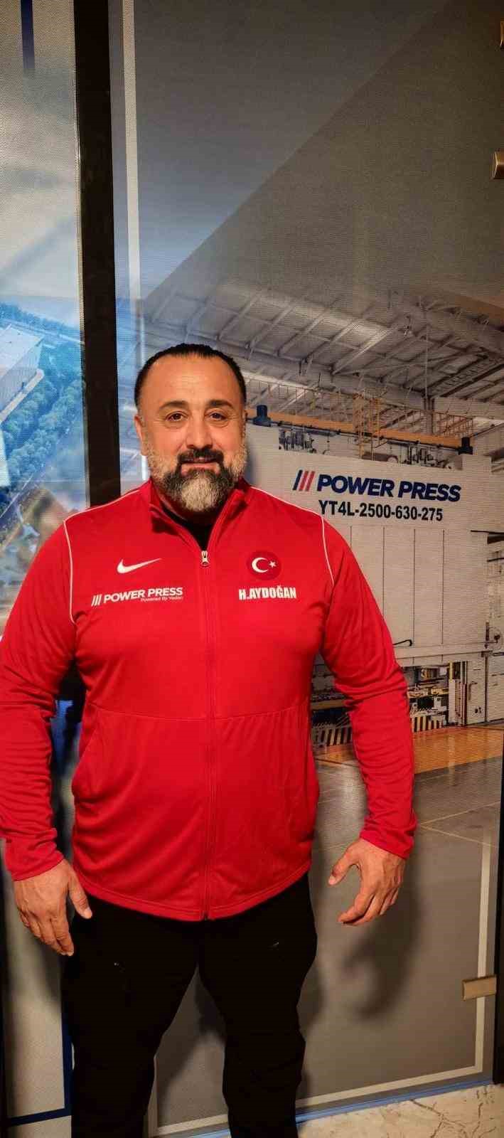 Aydoğan, Veteranlar Dünya Güreş Şampiyonası’na katılacak