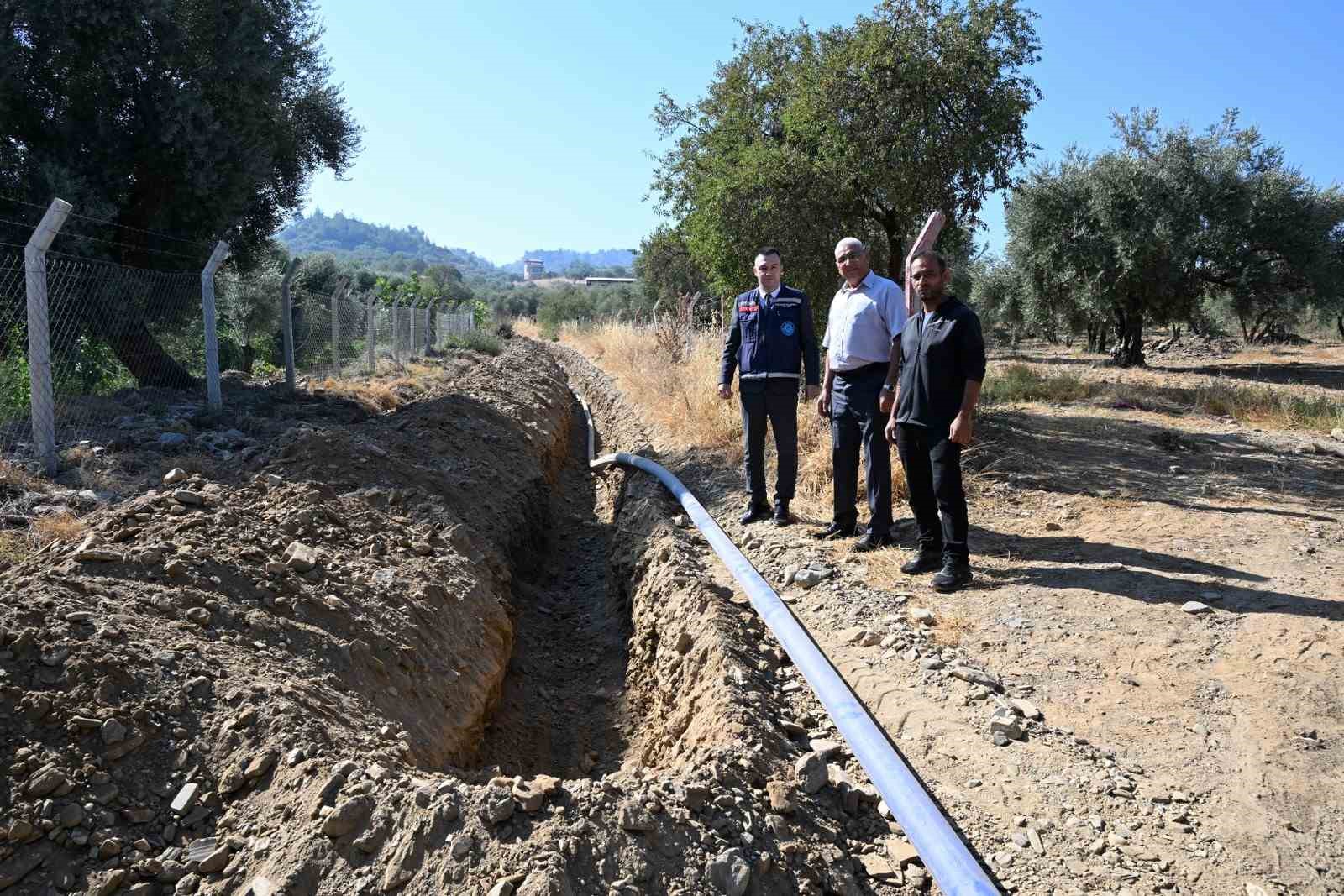 Çepnibektaş&rsquo;ta yılların içme suyu hattı sorunu sona eriyor