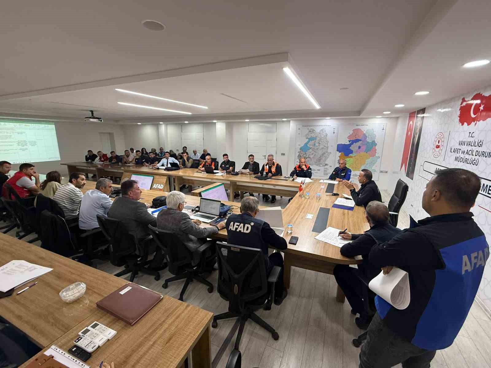 Van&rsquo;da afete hazırlık tatbikatı yapıldı
