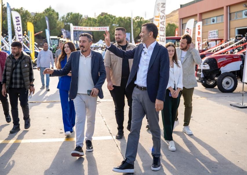 Başkan Çavuşoğlu, Denizli TARFU 2025’de üreticilerle buluştu