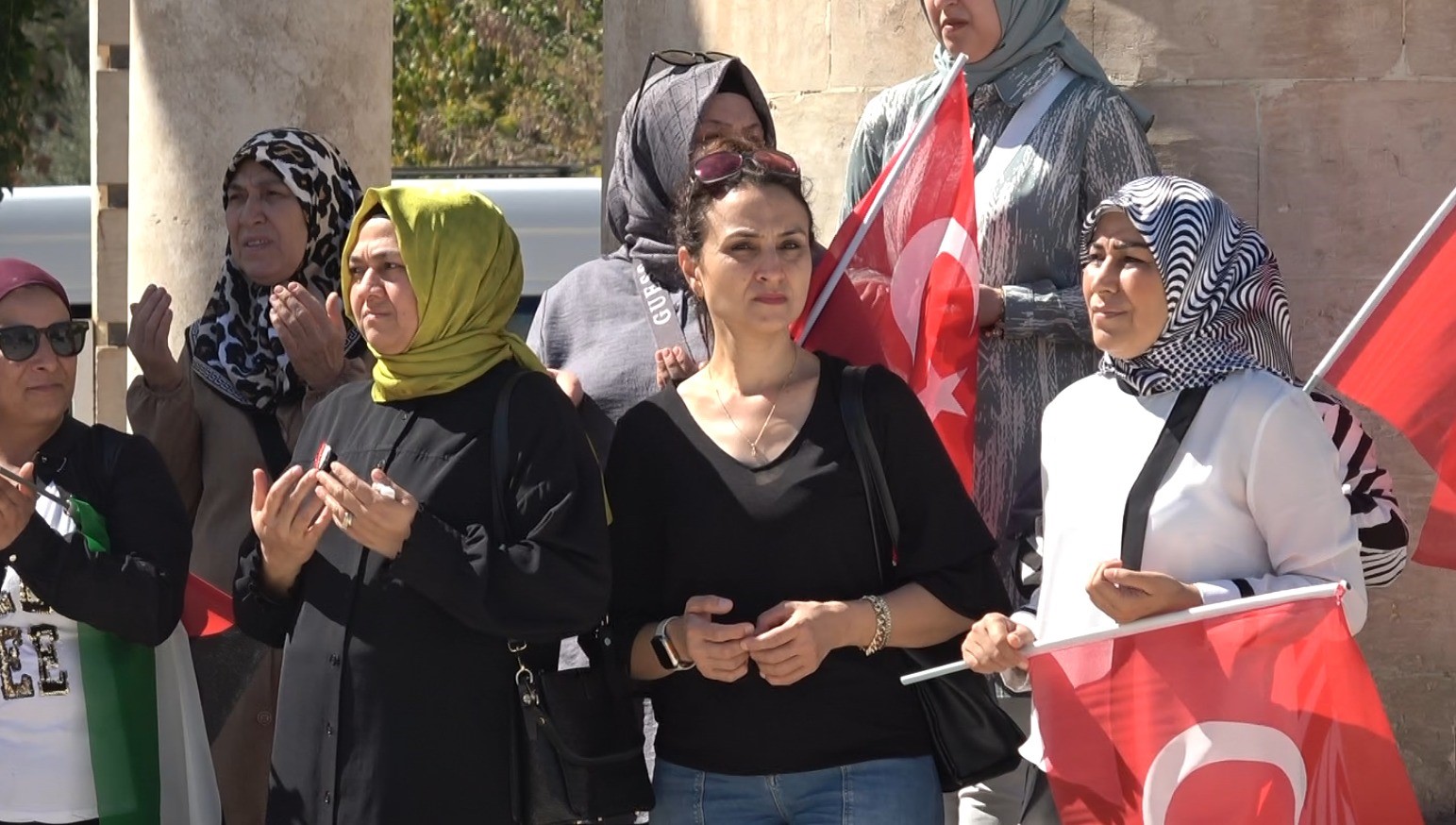 Kilisli kadınlardan Gazze’ye umut zinciri