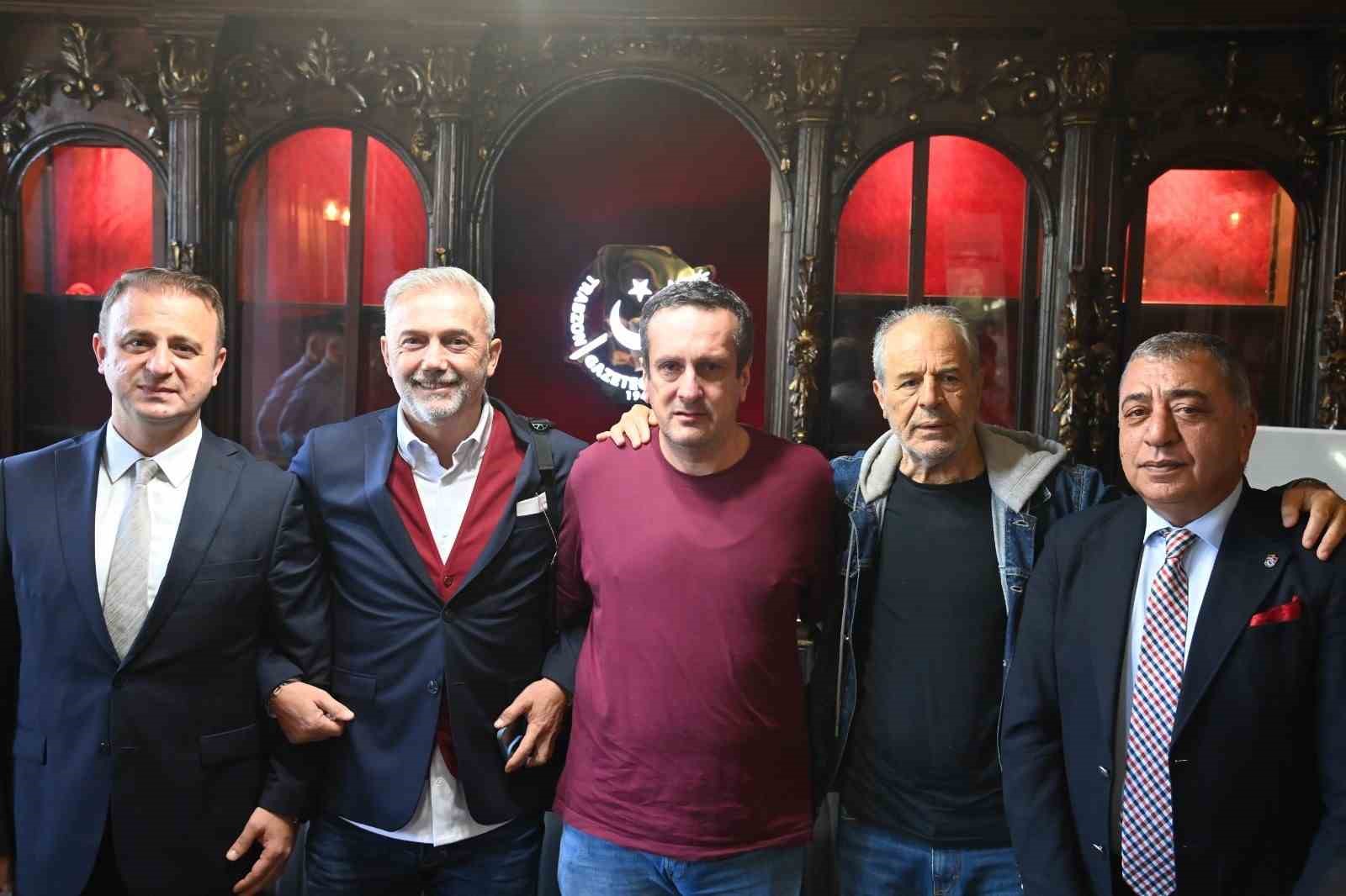 Efsaneler Emir Yuşa’nın anısına sahaya çıkıyor