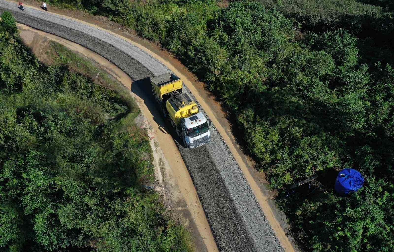 Gürgentepe’nin yollarına sıcak asfalt dokunuşu