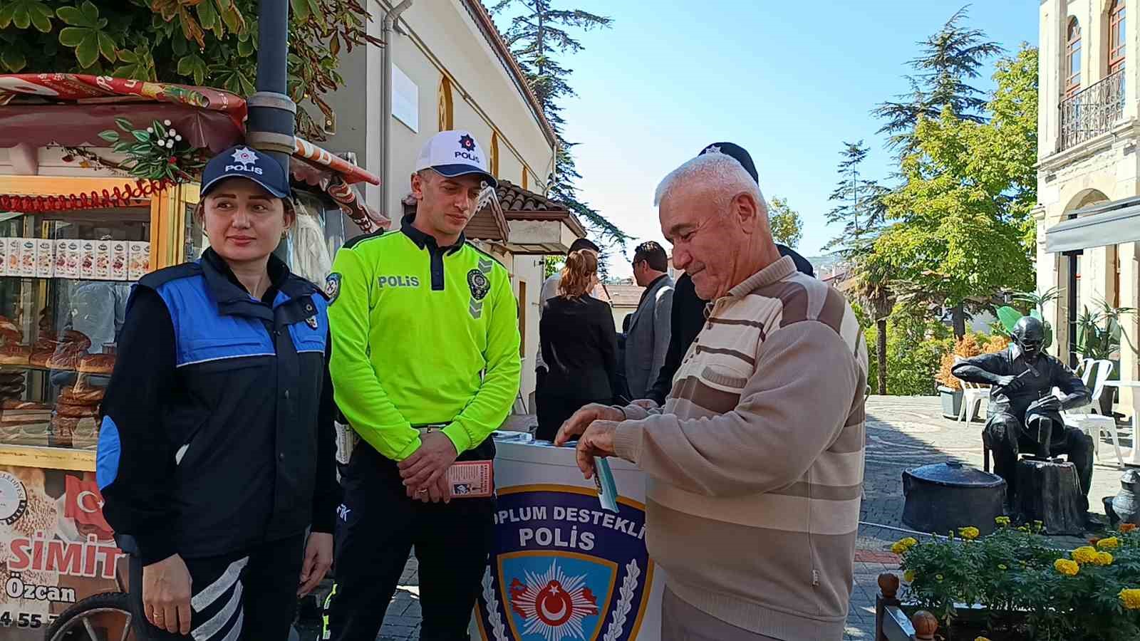 El emeği göz nuru eserler sergilendi