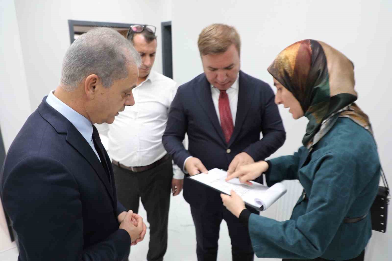 Vali Aydoğdu sağlık yatırımlarını inceledi