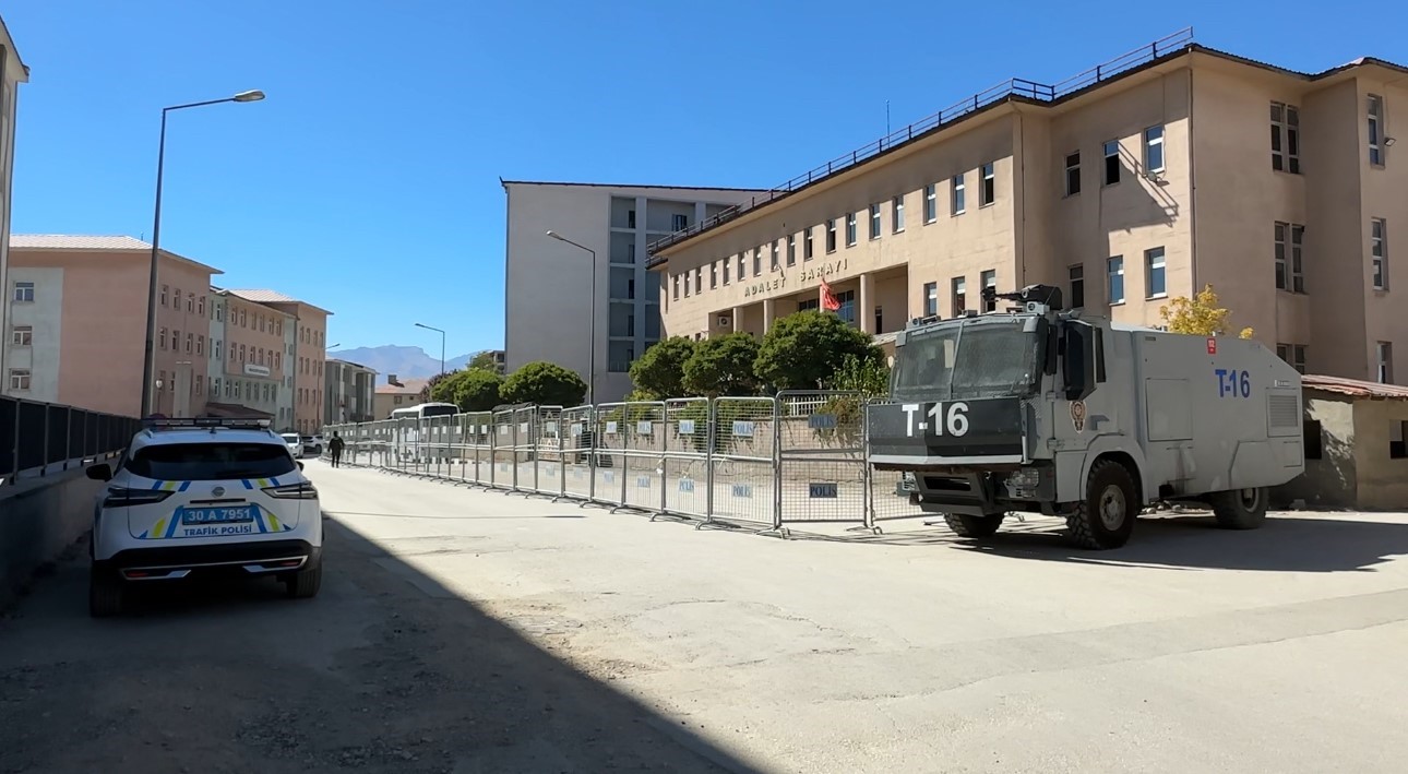 Y&uuml;ksekova&rsquo;daki bı&ccedil;aklı saldırıda 5 kişi tutuklandı
