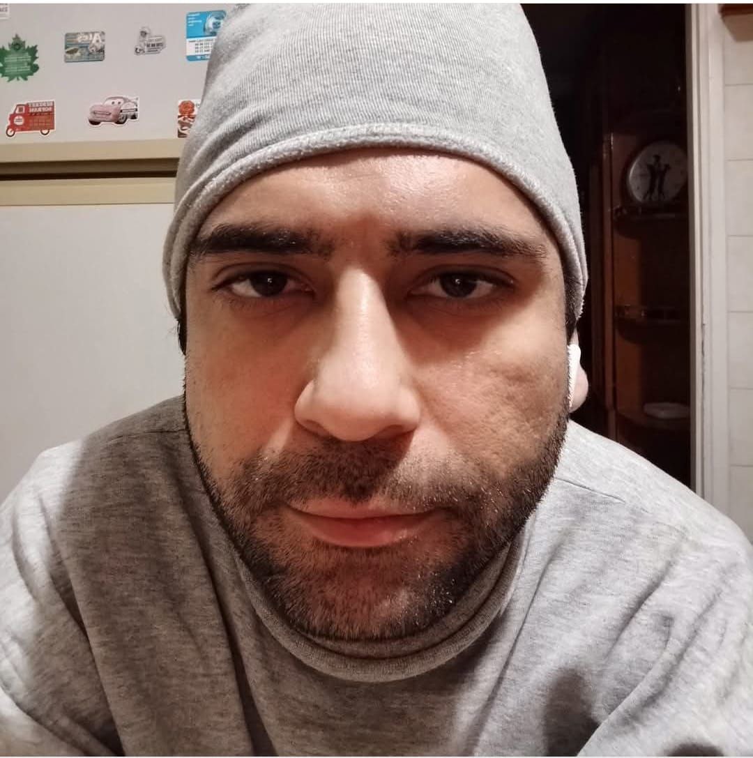 Yıllarca CHP&rsquo;de &ccedil;alıştı sigortası yapılmadı, oğlu hasta oldu yardım eden olmadı
