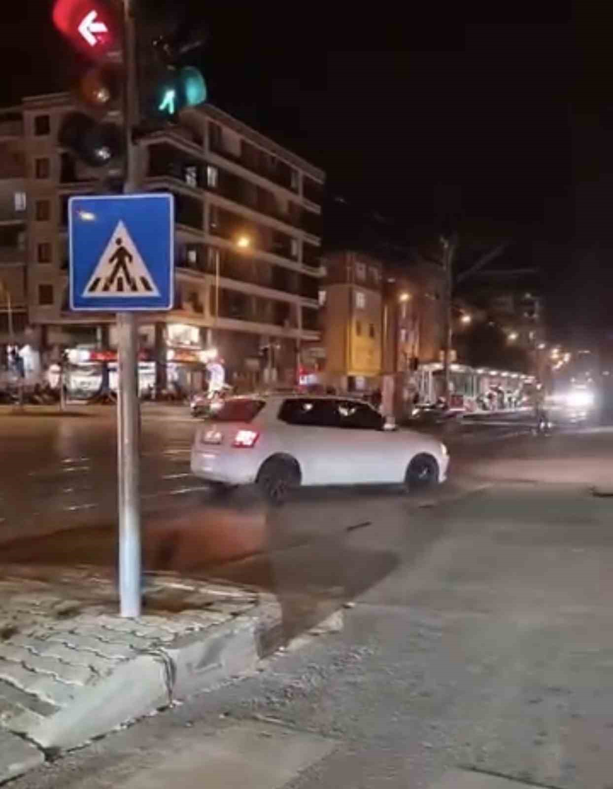 Tramvay yoluna giren sürücüye 38 bin 986 TL ceza