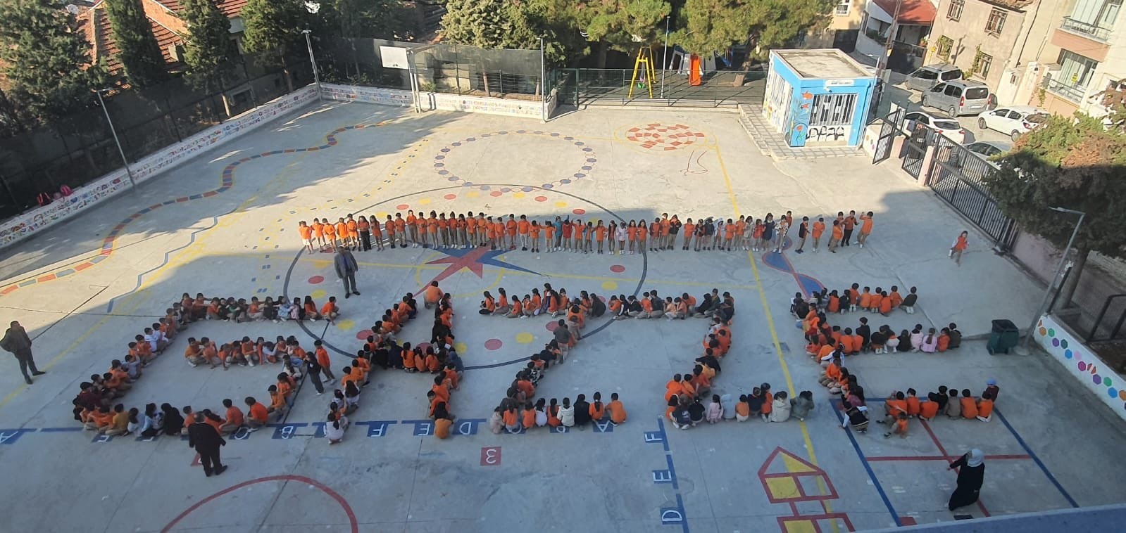Öğrencilerden Gazze’ye destek: "Filistin" için tek yürek oldular