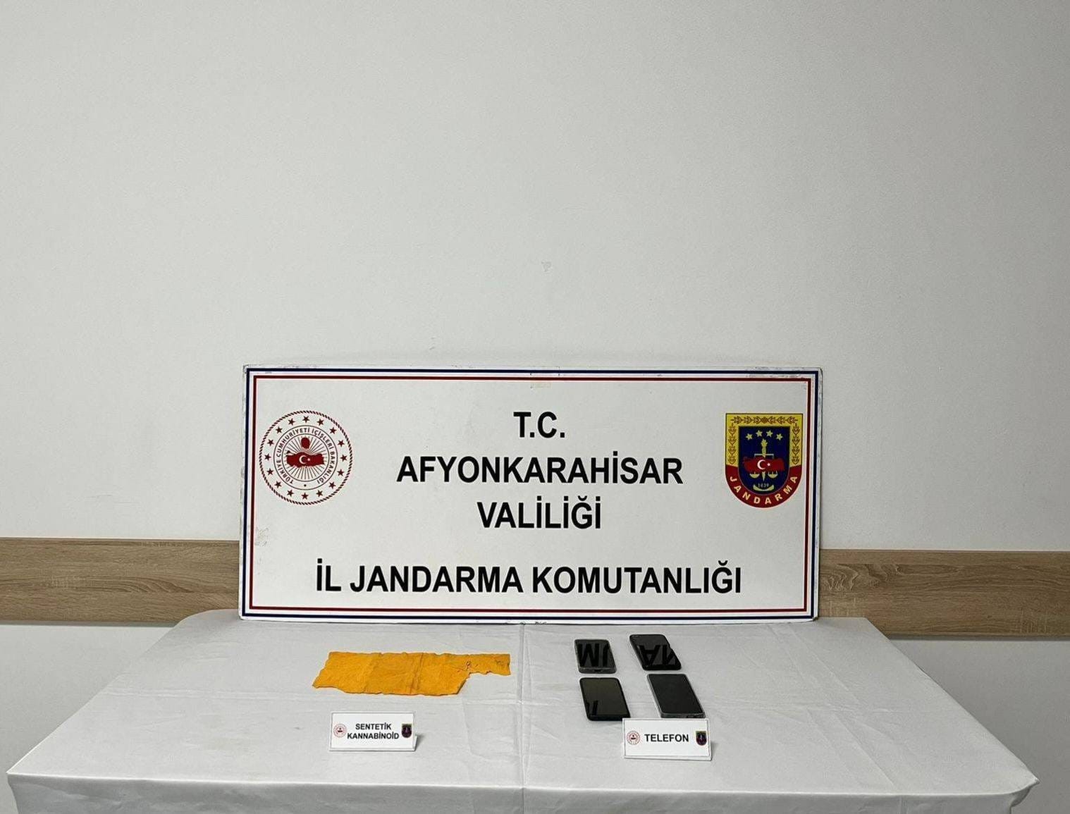 Uyuşturucu operasyonunda 2 kişi tutuklandı