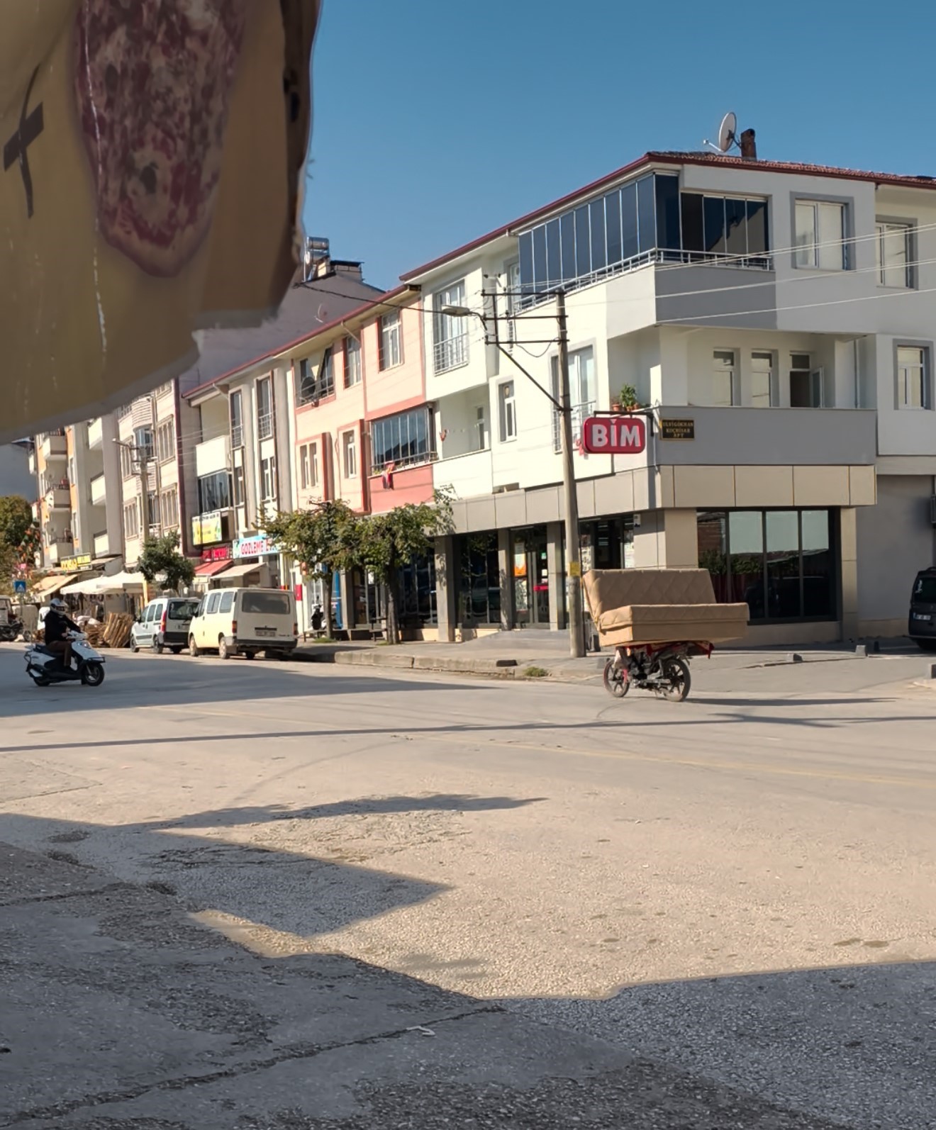 Tokat&rsquo;ta koltuk taşıyan motosiklet s&uuml;r&uuml;c&uuml;s&uuml;ne ceza
