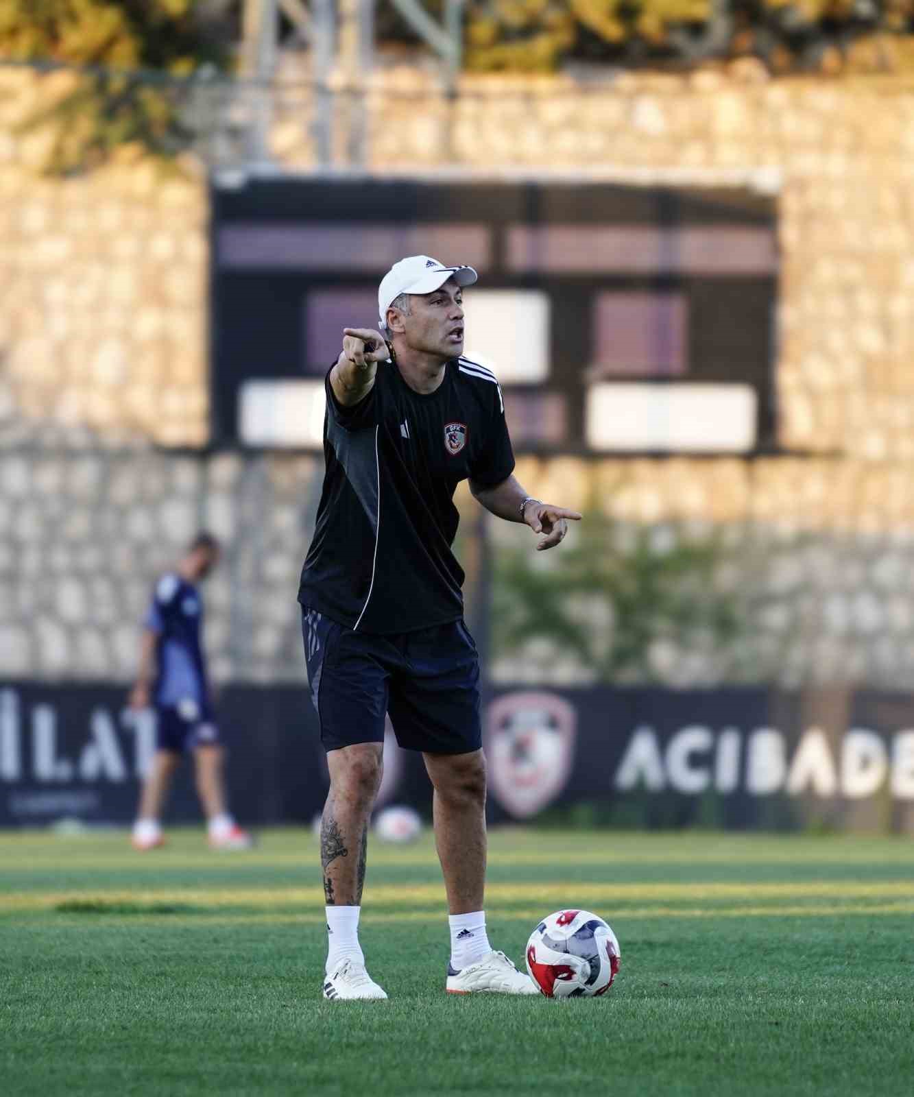 Gaziantep FK’nın Burak Yılmaz ile bileği bükülmüyor
