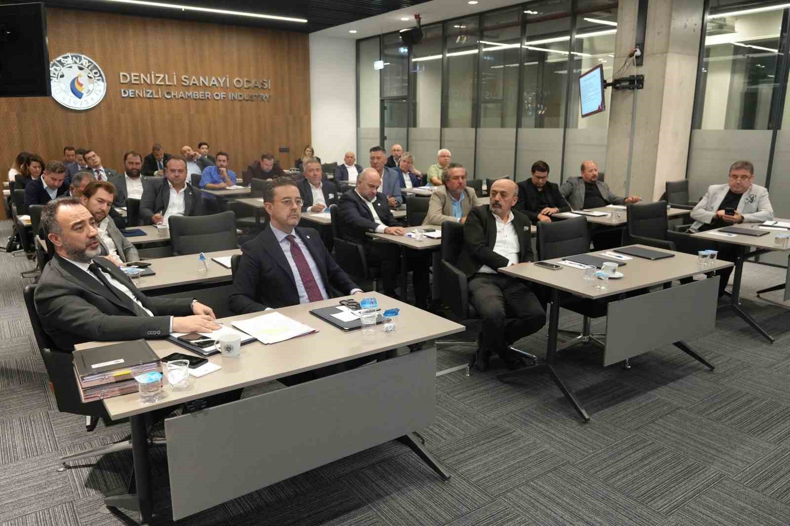 DSO Başkanı Kasapoğlu: "Üretim gücünü koruyacak yeni bir denge kurulmalı"
