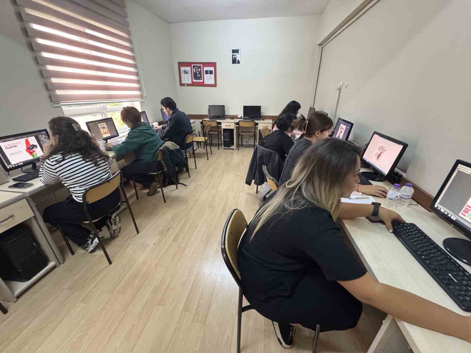 Bornovalı kursiyerlerden Filistin&rsquo;e destek
